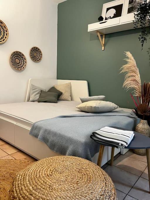 Aix-En-Provence, Cosy Studio Proche Toutes Commodites, Linges Fournis Екстериор снимка