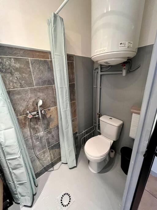 Aix-En-Provence, Cosy Studio Proche Toutes Commodites, Linges Fournis Екстериор снимка